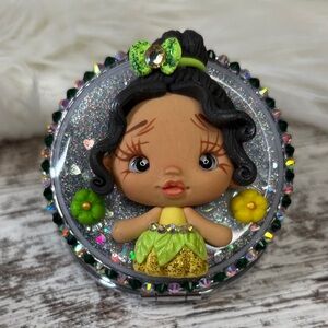 Cute Glittery Tiana Doll Compact Mirror.